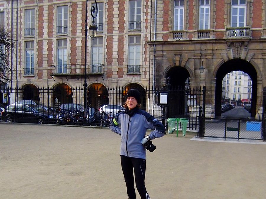 Le long du canal Saint-Martin et de la Seine avec Kristina