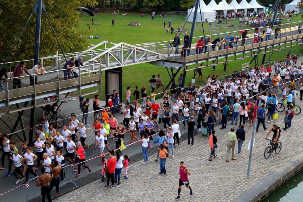 Sine Qua None Run 2018 - Start along the beautiful canal of the Ourcq