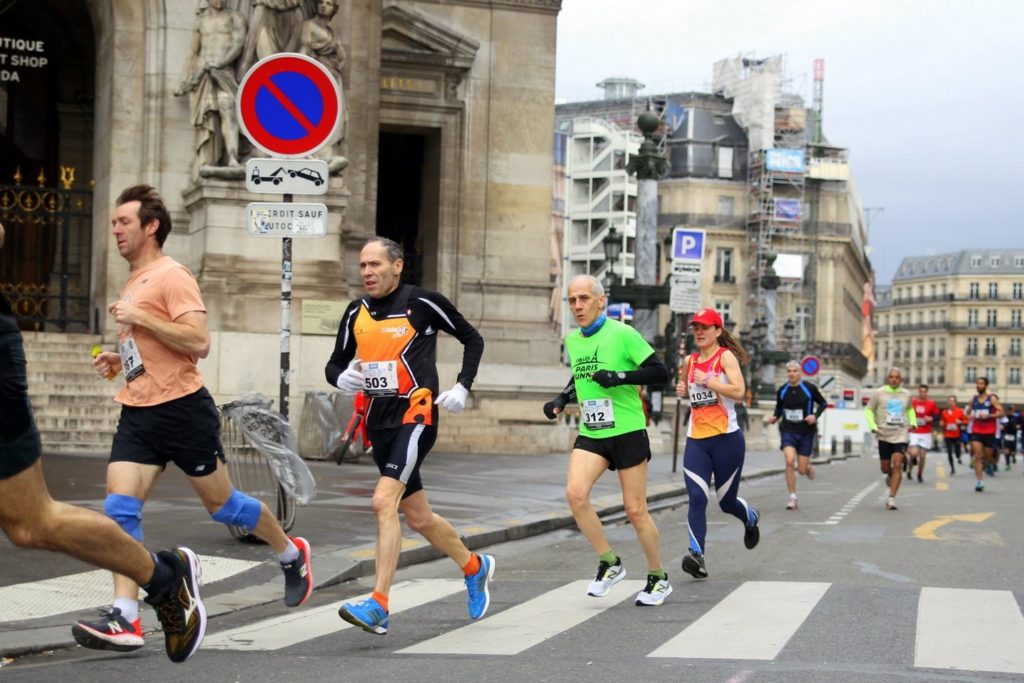 10 km from the 9th 2020, in front of the Paris Opera (Opéra Garnier)