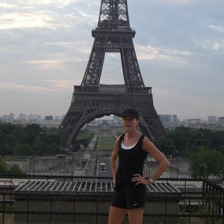 Opera, Eiffel tower, Le Louvre… Keeping pace with Melanie